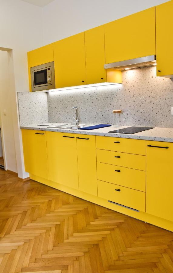 Zachar Apartman 쇼프론 외부 사진